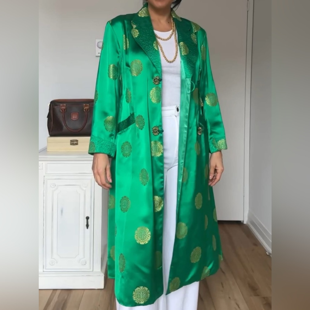 Vintage Chinese Emerald Green Satin Brocade Robe Coat